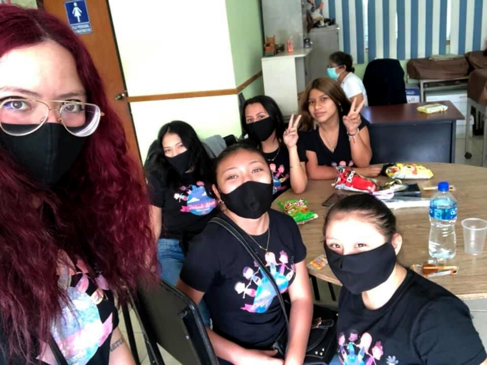 Niñas de Voces Libres #SinViolencias combaten agresiones en redes sociales